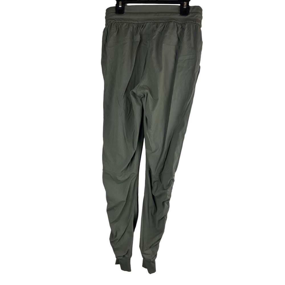 Lululemon Beyond the Studio Jogger Lightweight Stretch Green Ruched Pockets 4 - Picture 4 of 9